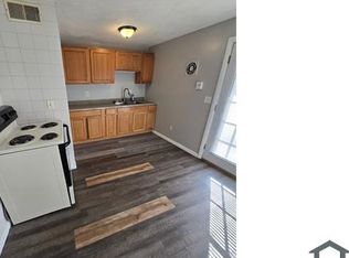 861 Kingsford Rd #D, Columbus, OH 43204