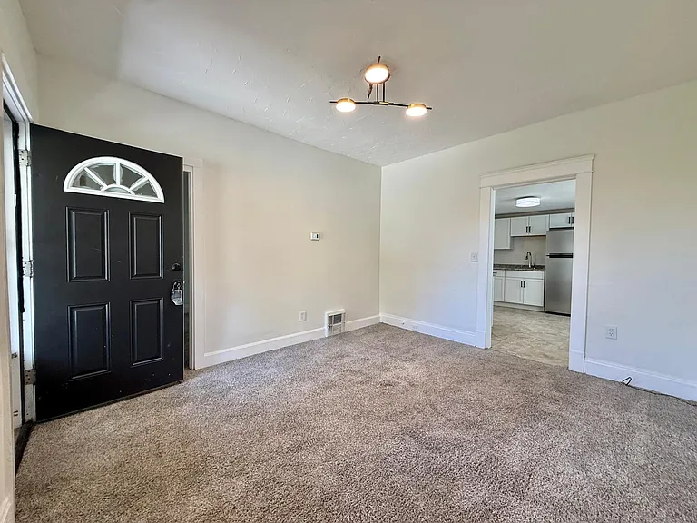 4383 W 28th St #1 — Photo 3