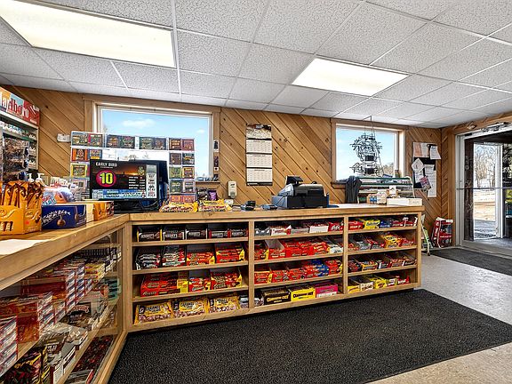 3rd image of 21 Corinna Road