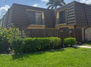 1589 Park Meadows Dr APT 2, Fort Myers, FL 33907