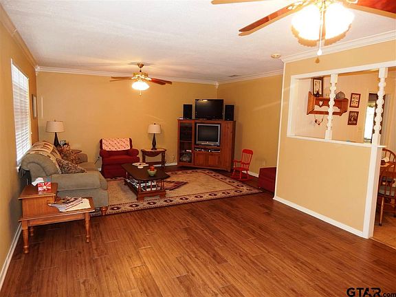 2nd image of 16352 S Lakeview Cir