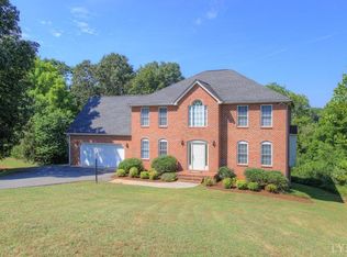 1047 Sunset View Ct, Forest, VA 24551