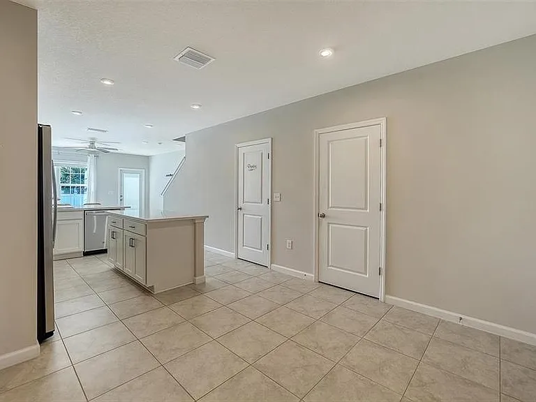 14244 Crimson Ave — Photo 6