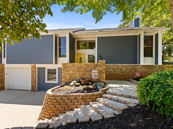 112 Bunker Hill Rd, Greer, SC 29650