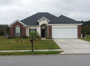 40 Evergreen Oak Dr, Richmond Hill, GA 31324