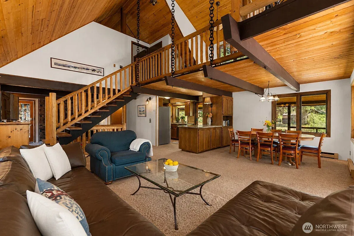 5 bed, 3418 sqft, $3,250 — Photo 4