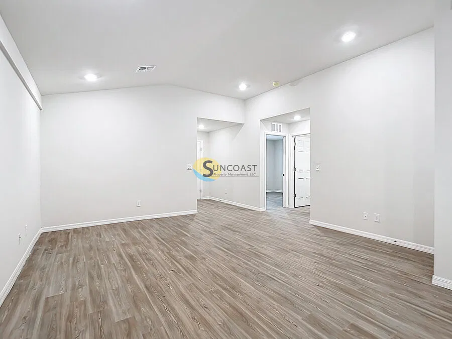 Coming Soon - Modern 2-Bedroom Home in Port Charlotte! — Photo 4