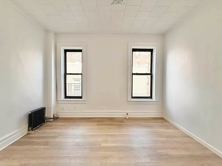 578 Ovington Ave #2F — Photo 4