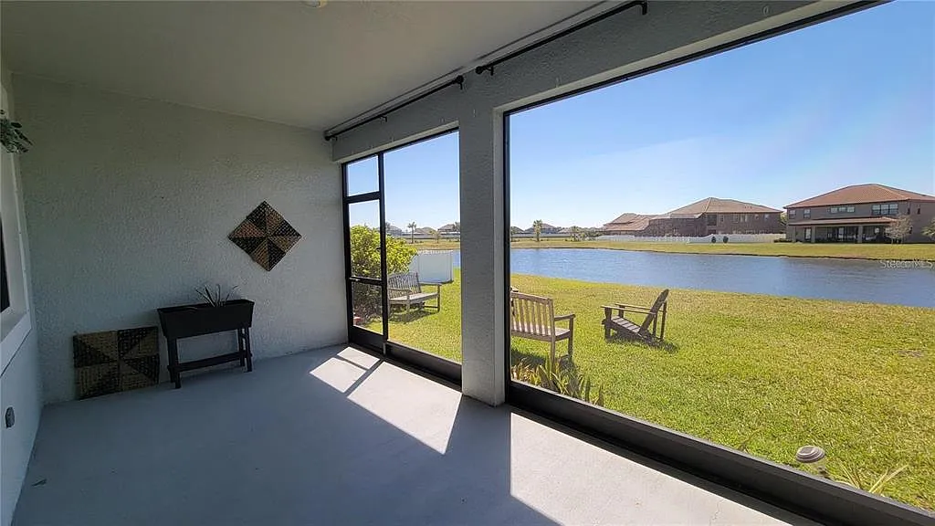 4 bed, 3.0 bath, 2610 sqft, $3,500 — Photo 4