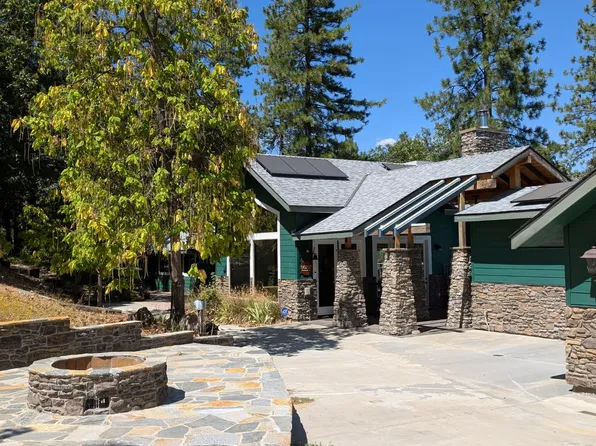 56207 Manzanita Lake Dr, North Fork, CA 93643