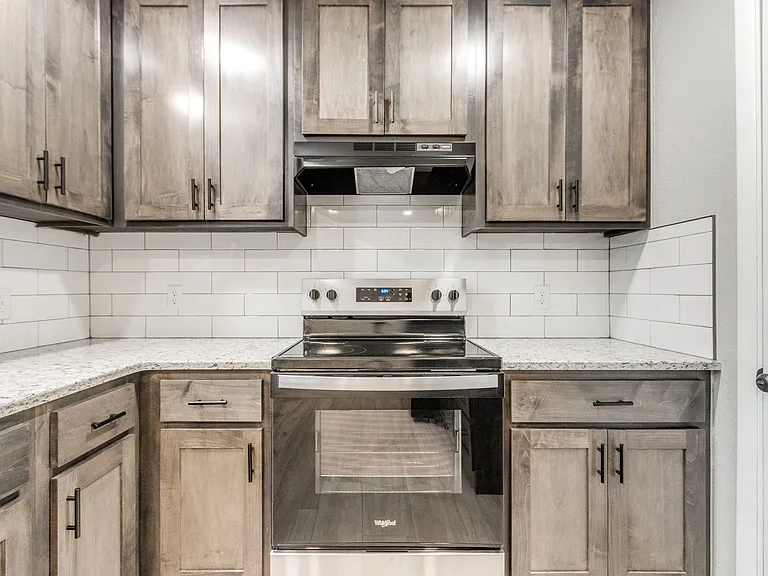 1612 Cherry Stone St — Photo 10