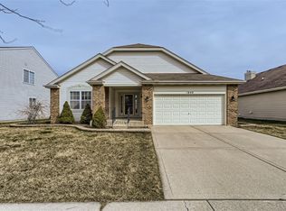 1840 Beachview Rd, Hampshire, IL 60140