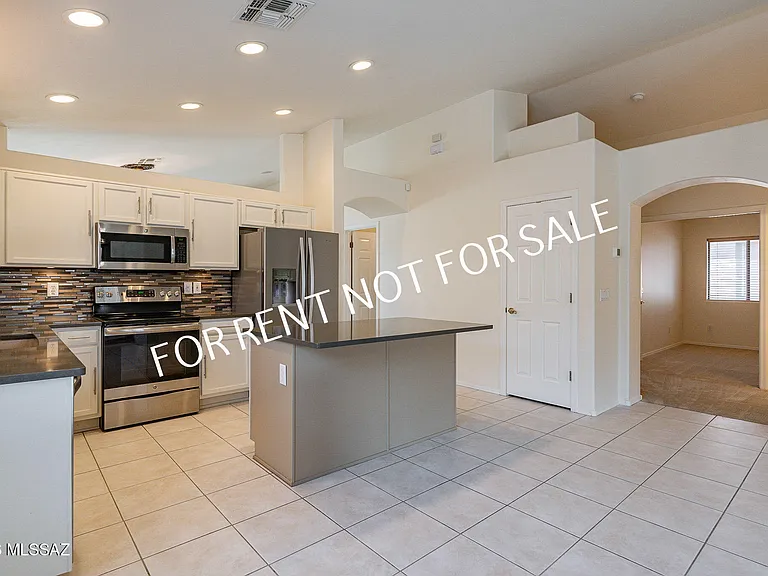 11344 N Gray Boulder Ct — Photo 12