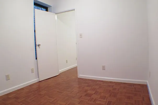 Rented by Glasser Realty LLC | media 17