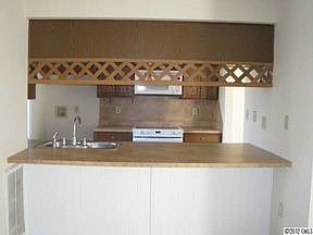 3rd image of 1011 Cranberry Cir #56-A