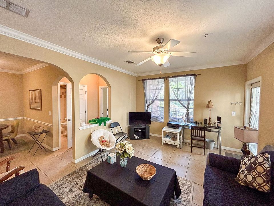 1st image of 1257 SW 9th Rd APT 107