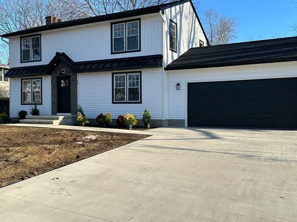 65 Hendom Dr, Feeding Hills, MA 01030