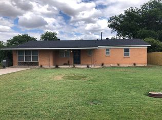 601 Main St, Roscoe, TX 79545