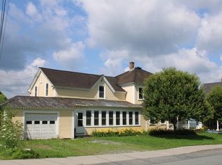 275 Main St, Barton, VT 05822