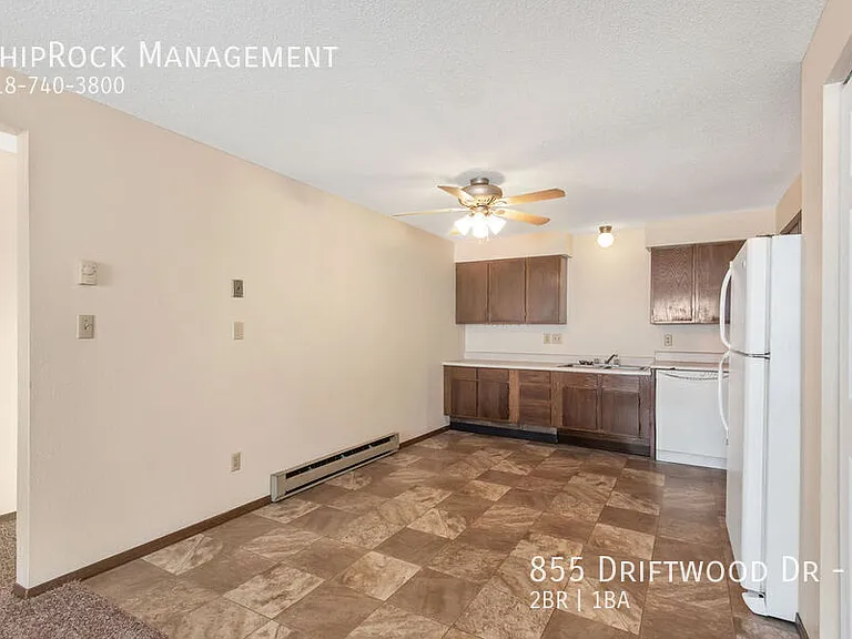 855 Driftwood Dr #6 — Photo 8