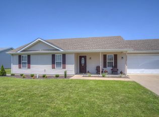 1311 Covey Dr, Carl Junction, MO 64834