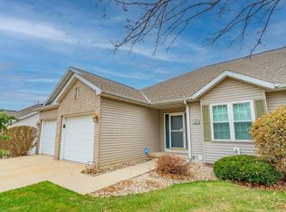 820 McClellan Dr, Madison, WI 53718