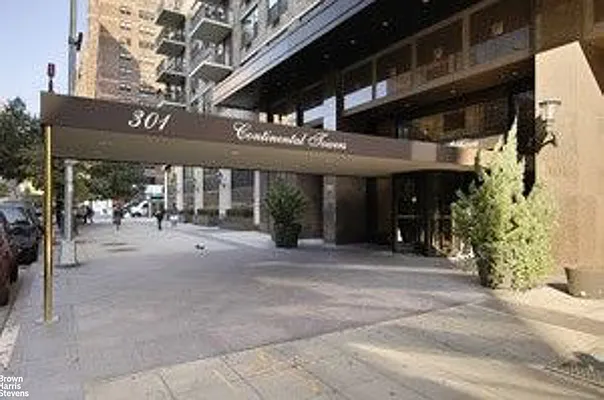 Sold by Brown Harris Stevens | media 9
