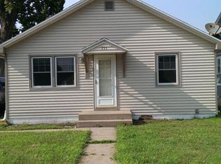 711 E 9th St, North Platte, NE 69101