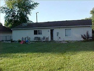 5th image of 933 Alden Dr