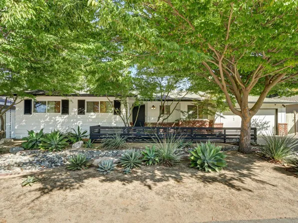 5615 Surf Way, Sacramento, CA 95822