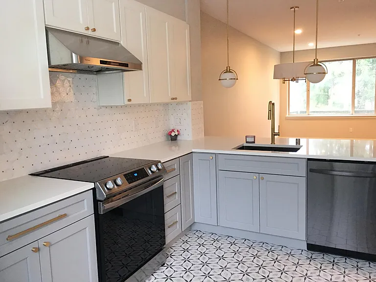 2035 NW Boulder Way Dr — Photo 4