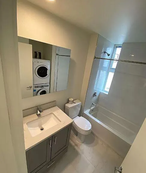 224 23rd Ave E #302 — Photo 5