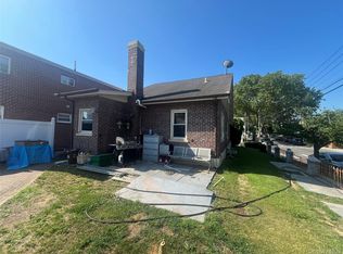 18103 145th Rd, Springfield Gardens, NY 11413