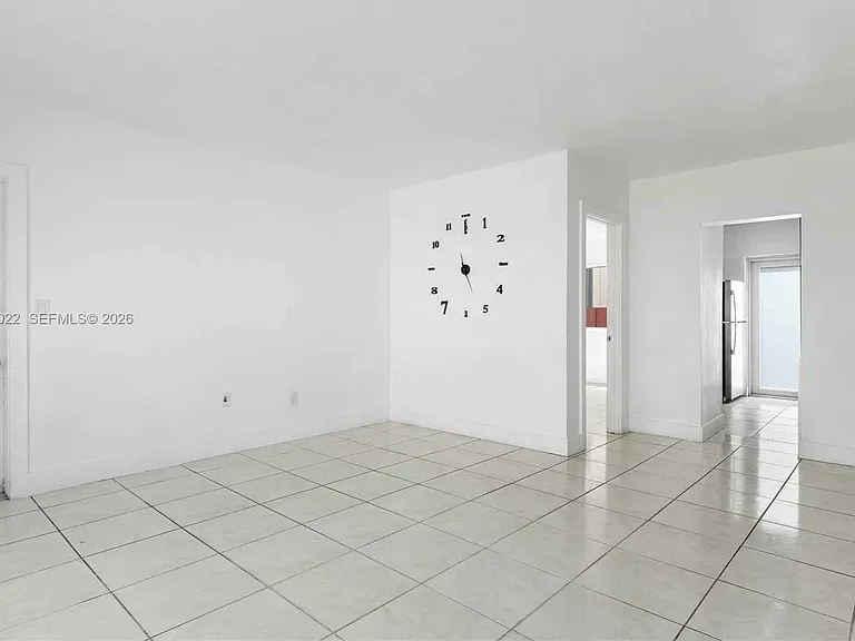 732 82nd St — Photo 9