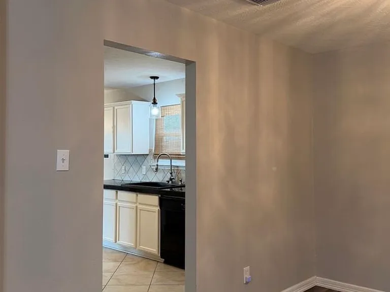 4707 E Parma Dr — Photo 18