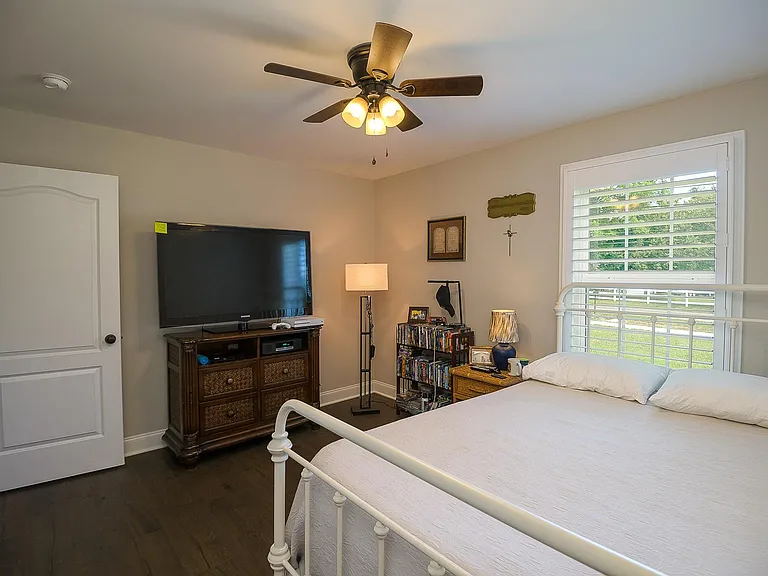 2117 Ovoca Rd — Photo 32