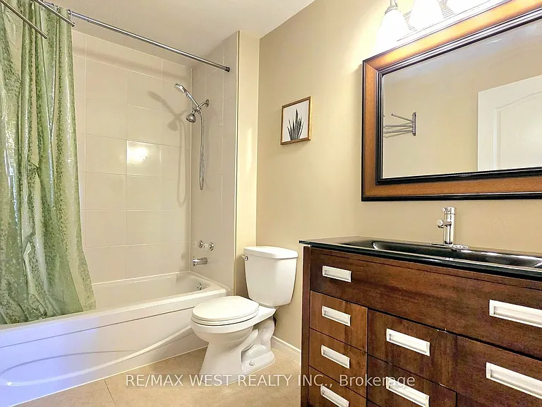 75 Huxley St #705 — Photo 7