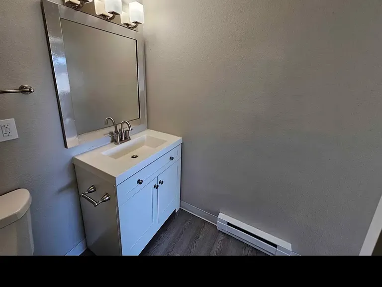 3315 McKinley Ave #4 — Photo 7