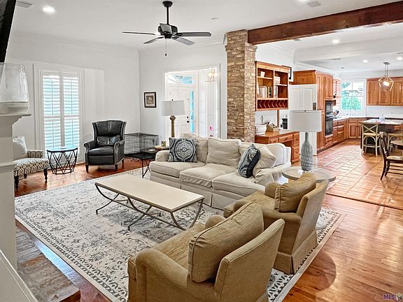 4th image of 526 W Plantation Ridge Ct
