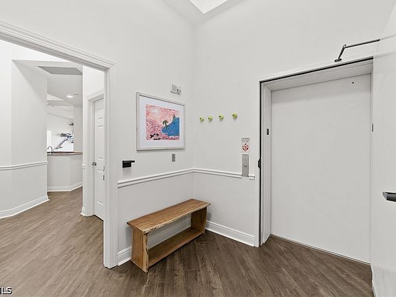 4th image of 2743 1st St APT 2703