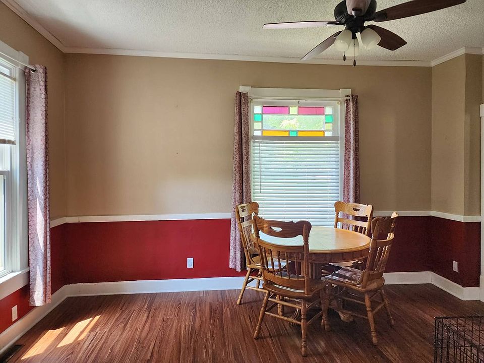 609 Park St, Tarkio, MO 64491 MLS 11199359 Zillow