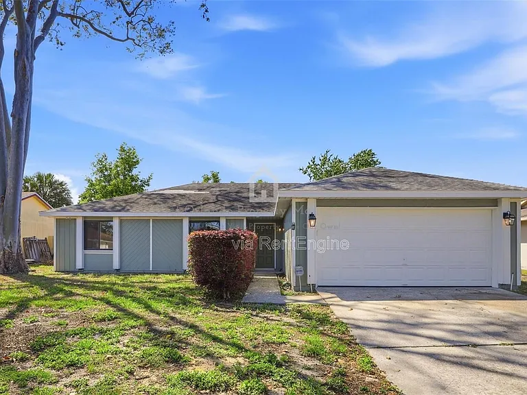 7326 Wethersfield Dr — Photo 3