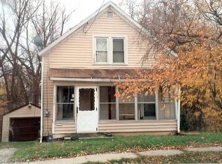 998 Boone St, Akron, OH 44306