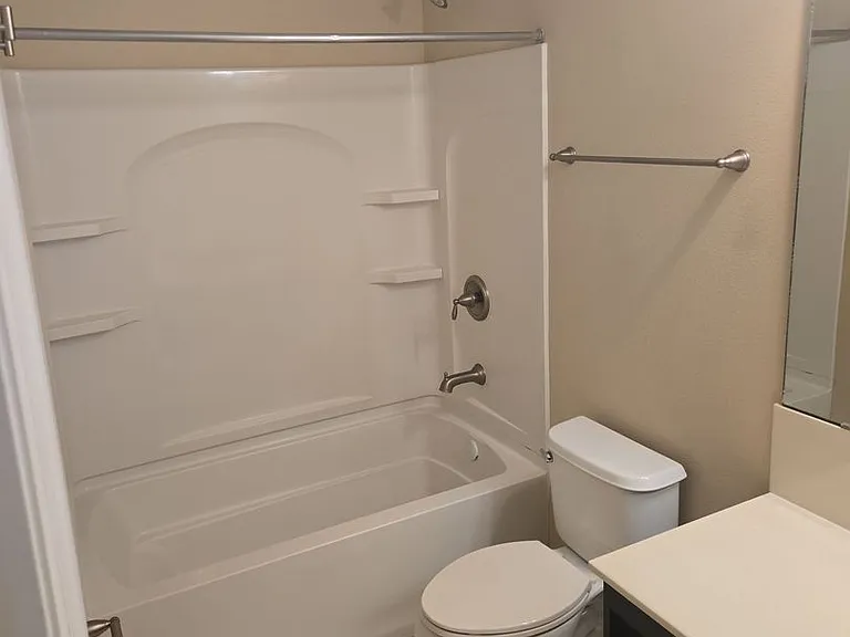 131 Islander Dr — Photo 12