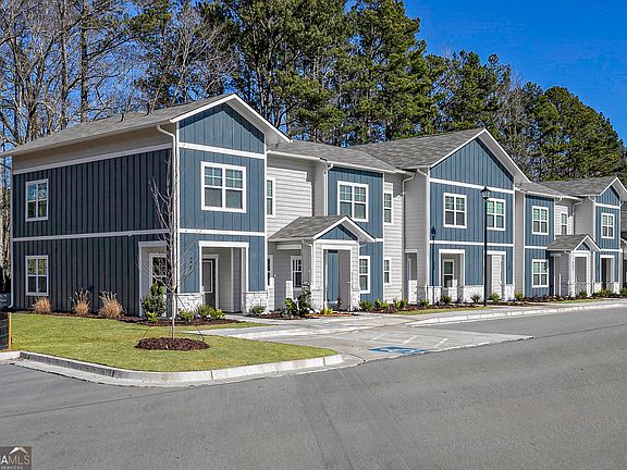 3rd image of 210 Rooker Dr