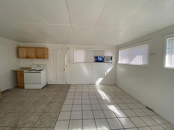 4th image of 1213 Exley Ave #A
