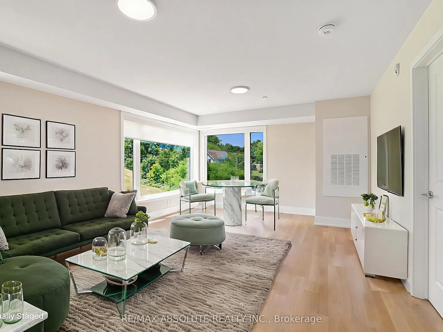 2 bed, $2,450 — Photo 3