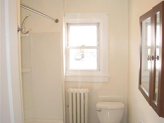 5th image of 221 E Main St #21A