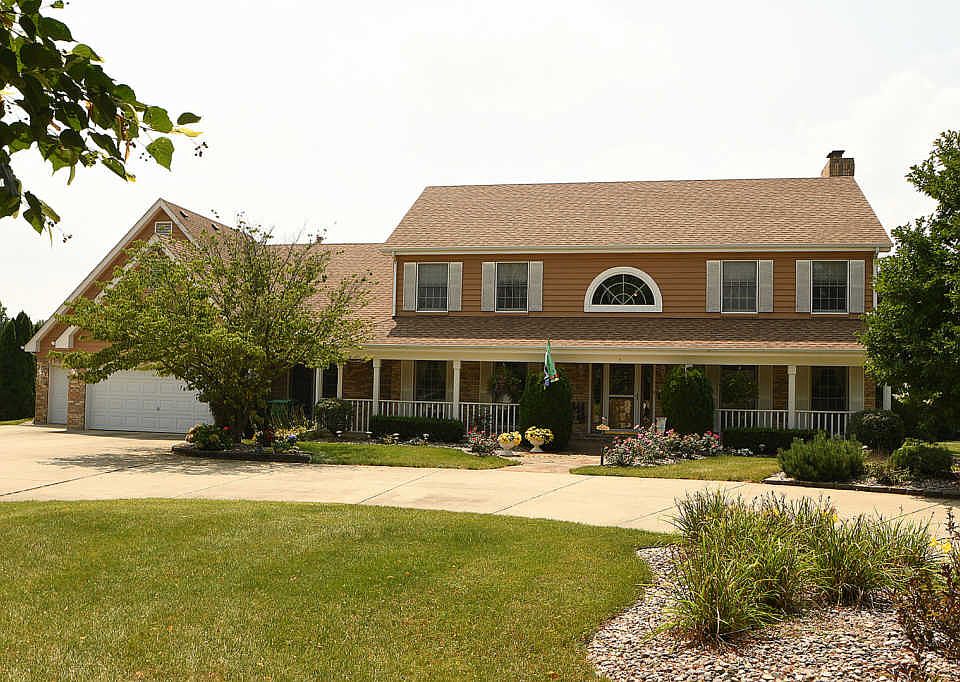 1st image of 13145 W Beaver Lake Dr