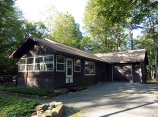5465 Woodland Ave, Pocono Pines, PA 18350